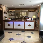 Victoria Hotel