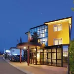 Victoria Hotel