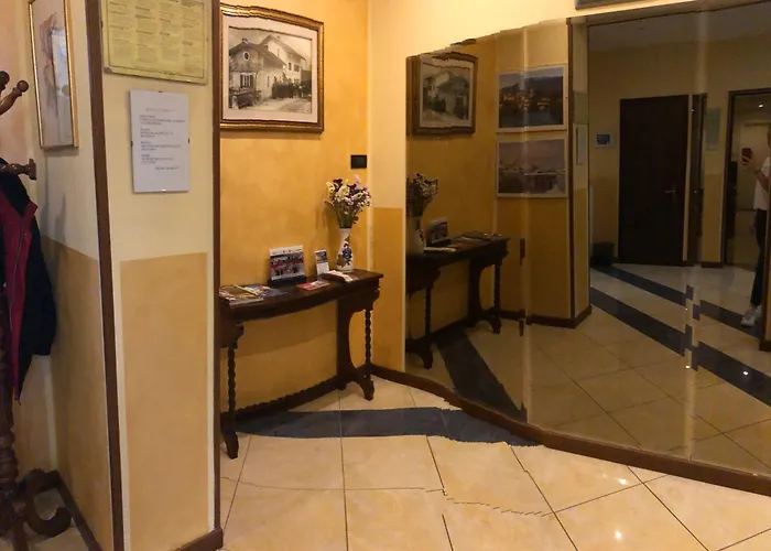 Victoria Hotel