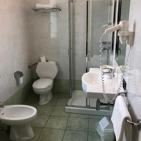 Hotel Victoria 3*