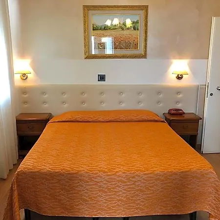 Victoria Hotel