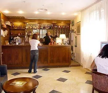 Victoria Hotel